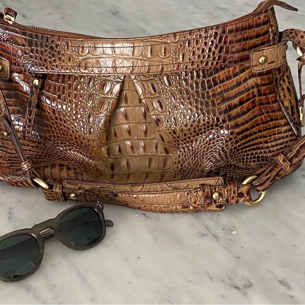 Brahmin - Elegant Brown Crocodile-Embossed Leather Women's Bag